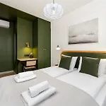 Premium By Wawel Castle, Krakow, Underground Parking