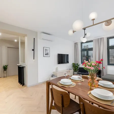 Premium By Wawel Castle, Kraków, Underground Parking Apartament *
